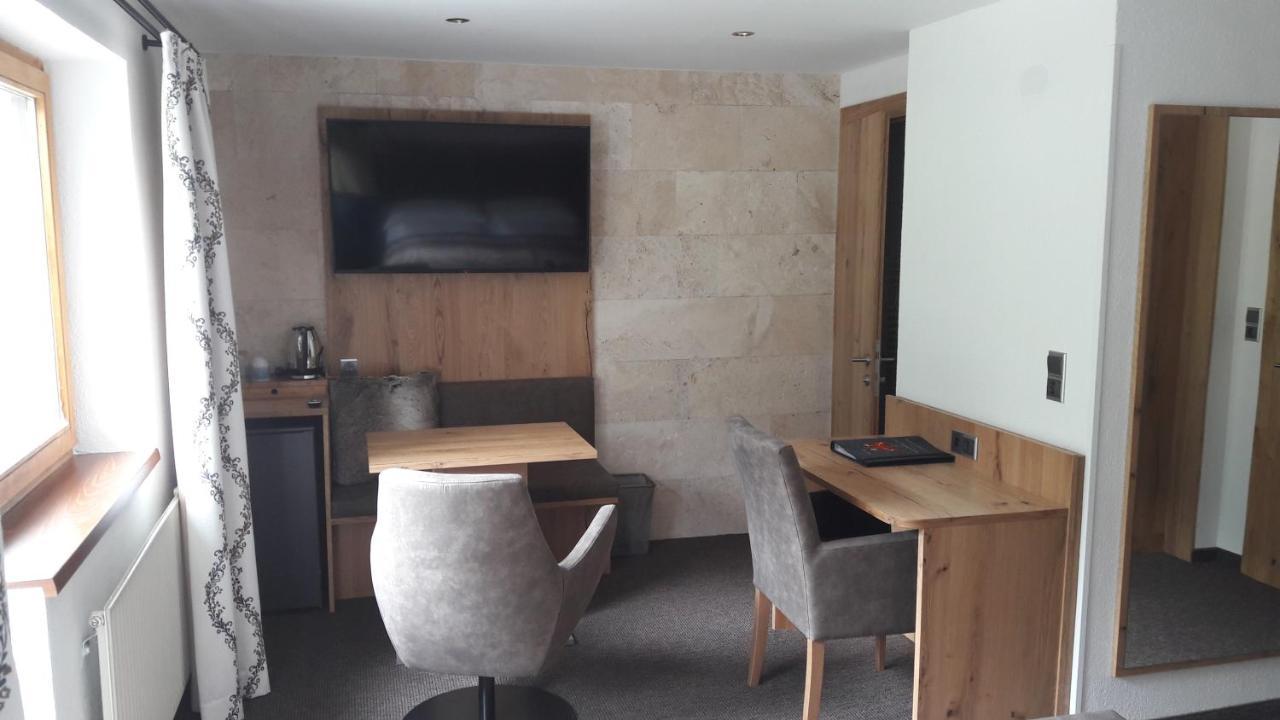 Hotel Garni Viktoria Sankt Anton am Arlberg Luaran gambar