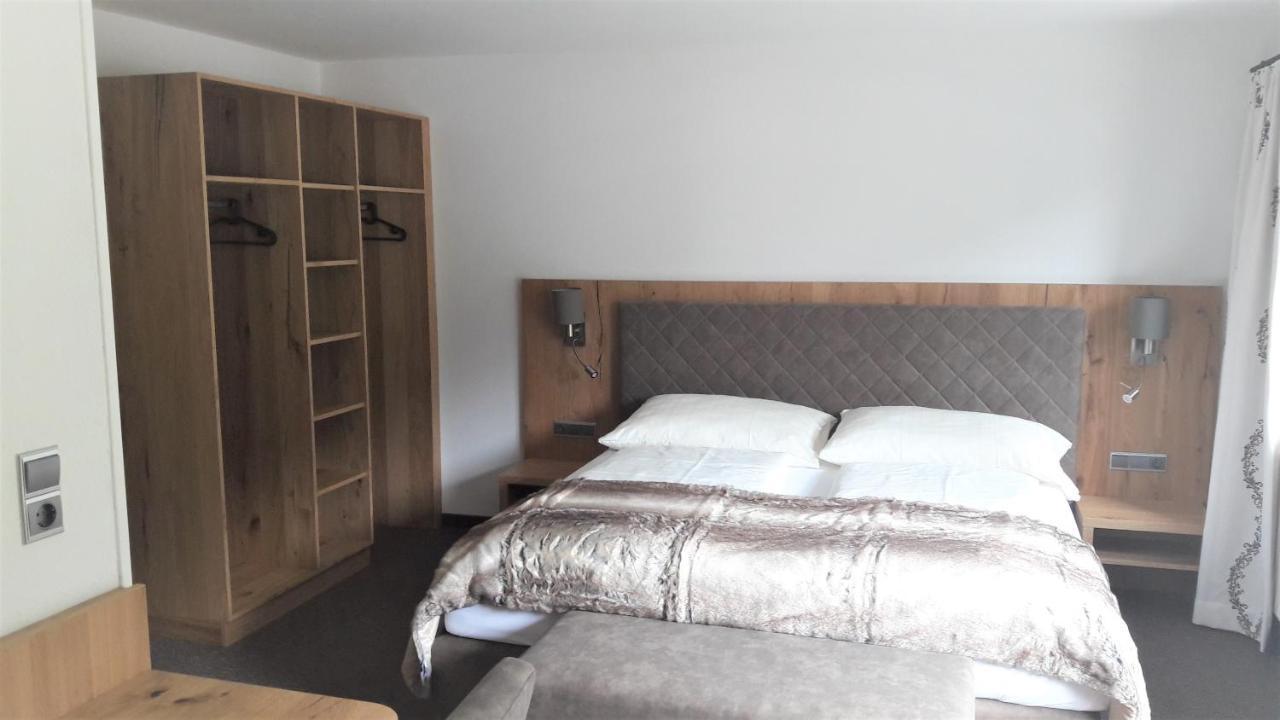 Hotel Garni Viktoria Sankt Anton am Arlberg Luaran gambar