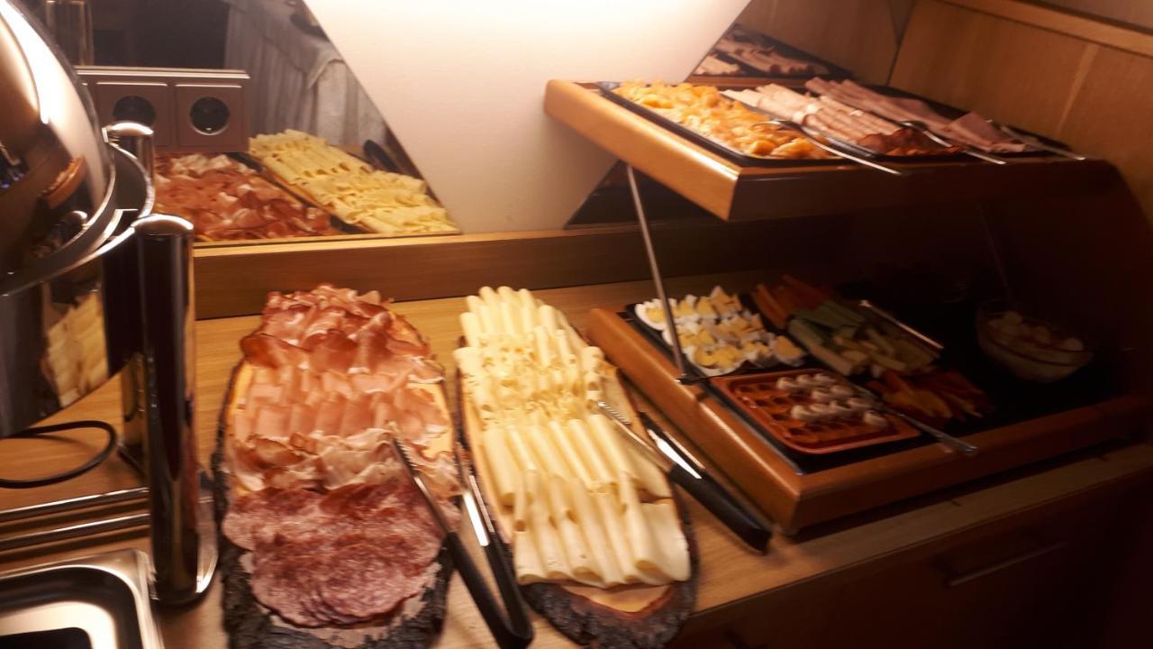 Hotel Garni Viktoria Sankt Anton am Arlberg Luaran gambar
